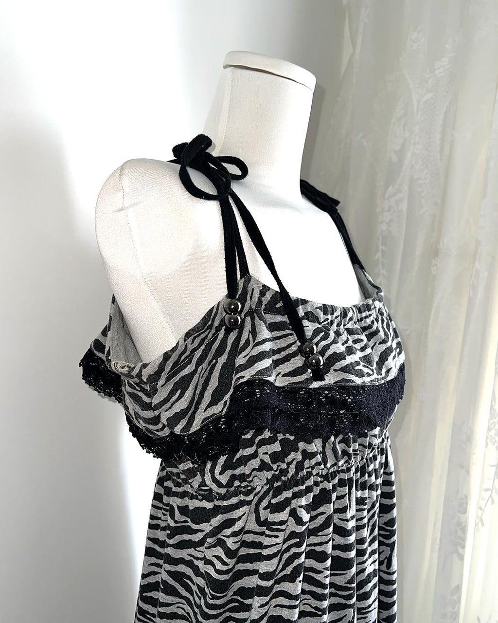 PENDORA Zebra Lace Dress