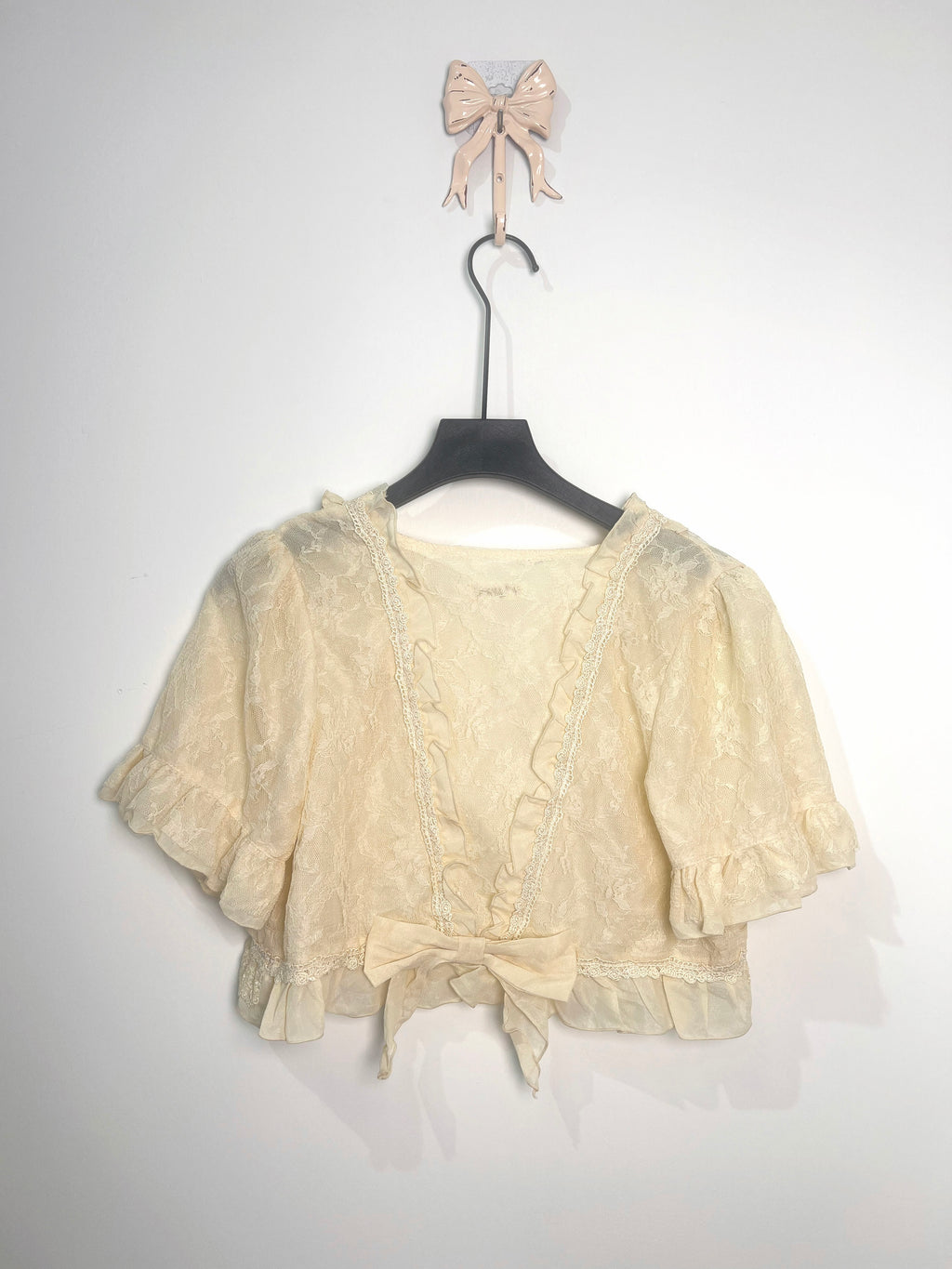 [06D102S] Buttercream Layers & Ruffle Set