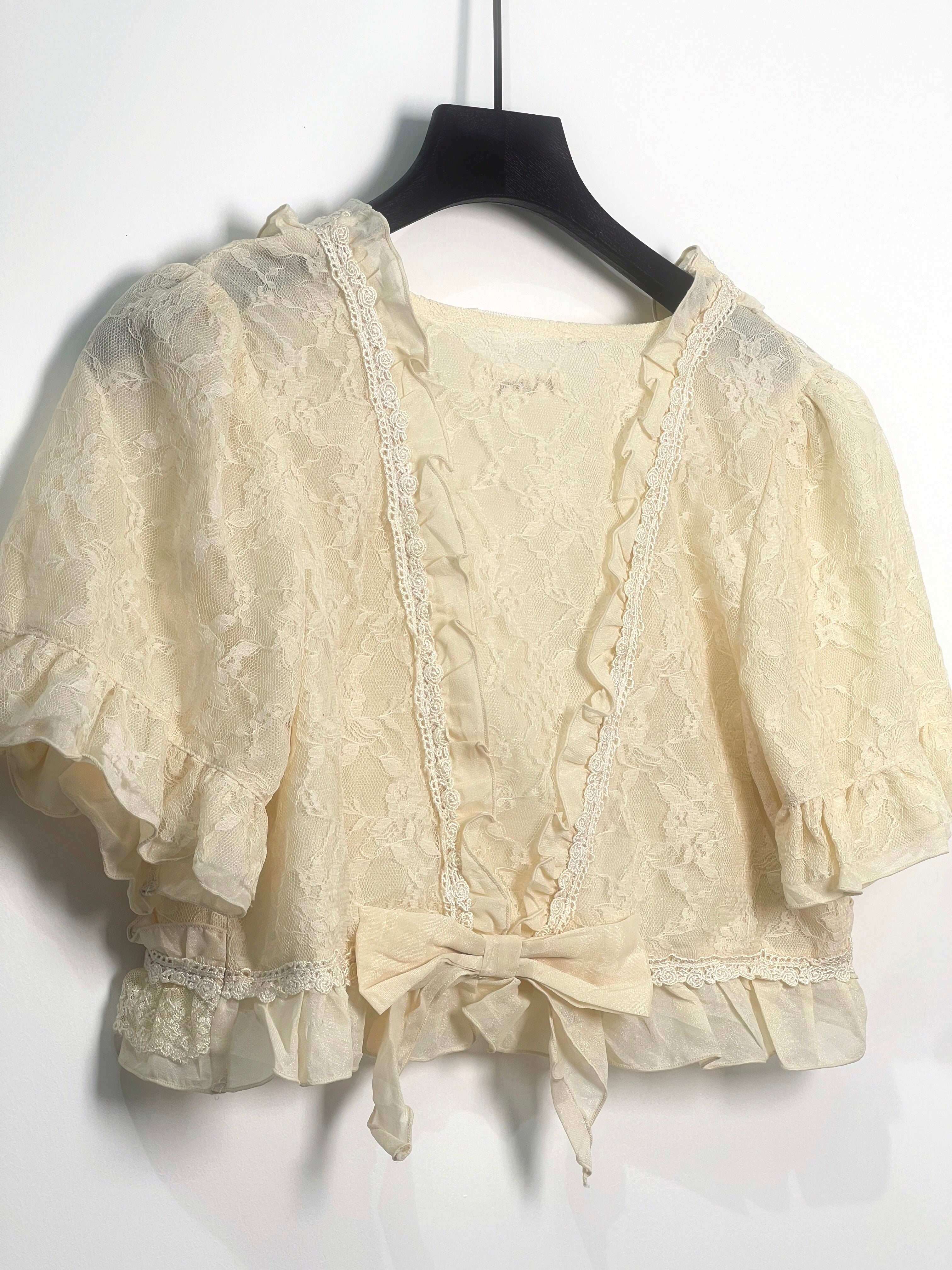 [06D102S] Buttercream Layers & Ruffle Set