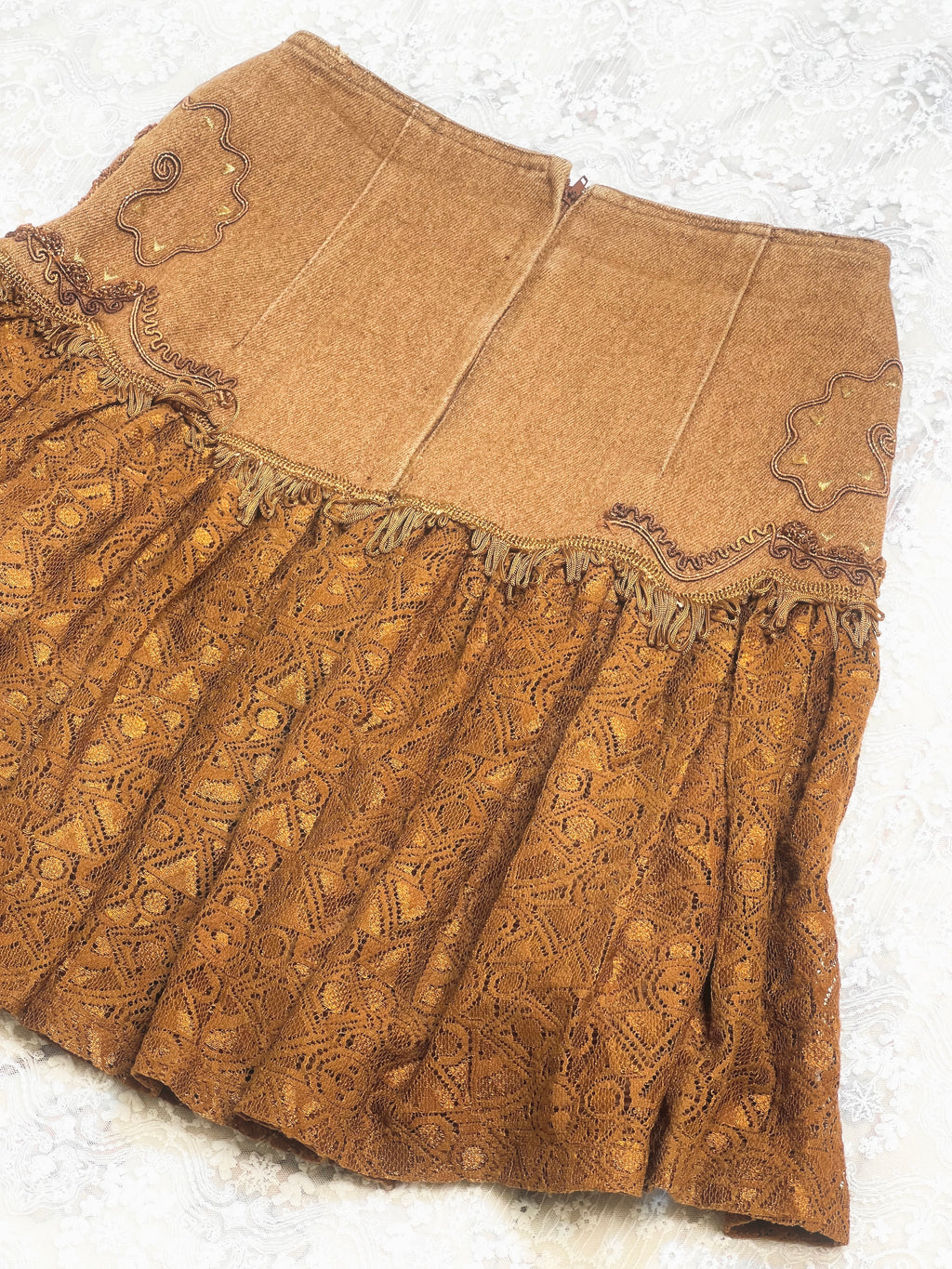 [06D110S] Antique Caramel Kissed Set