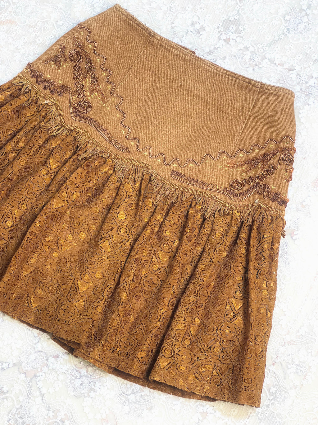 [06D110S] Antique Caramel Kissed Set