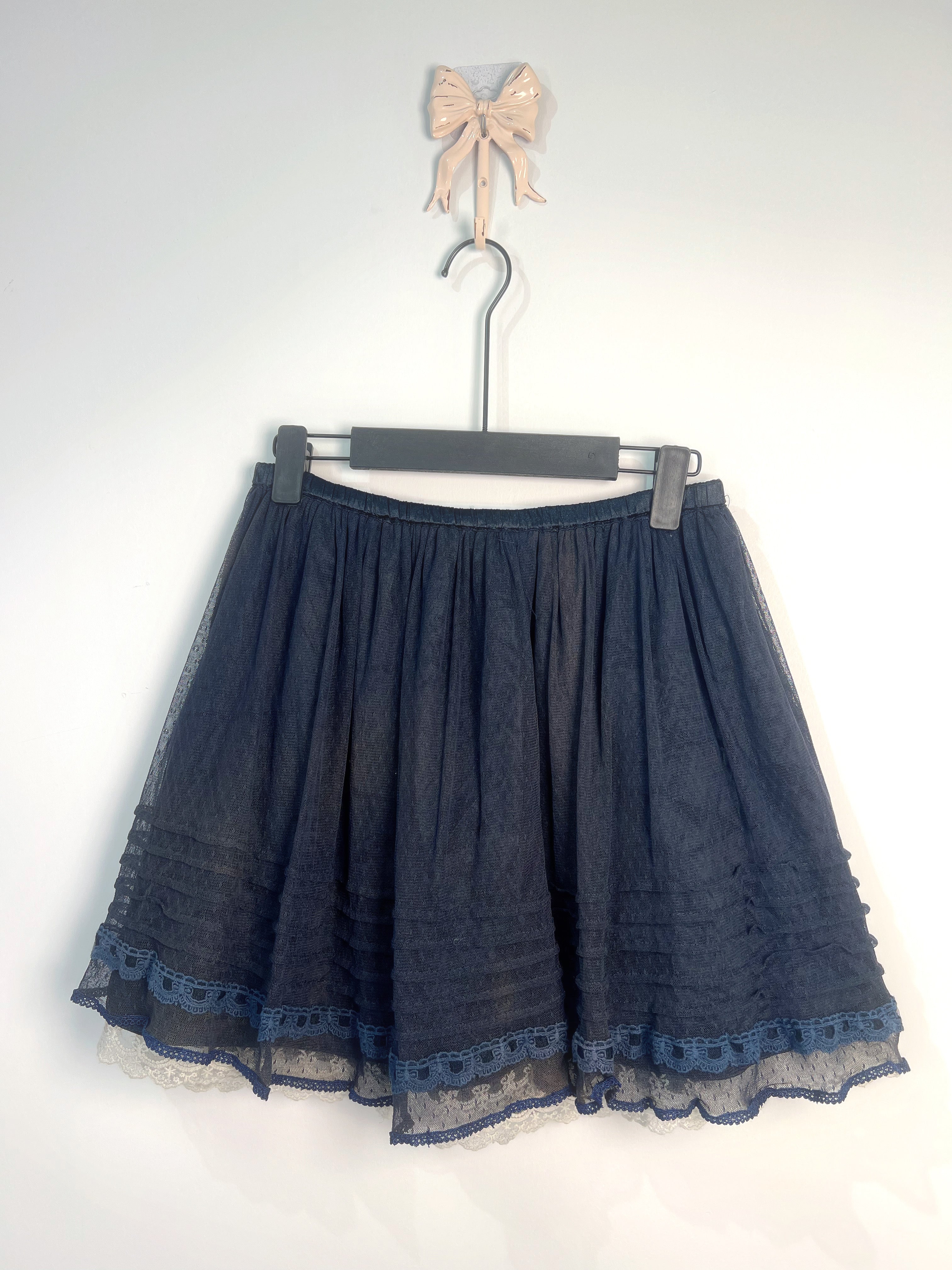 [06D101S] Cloud Layer Halter Set