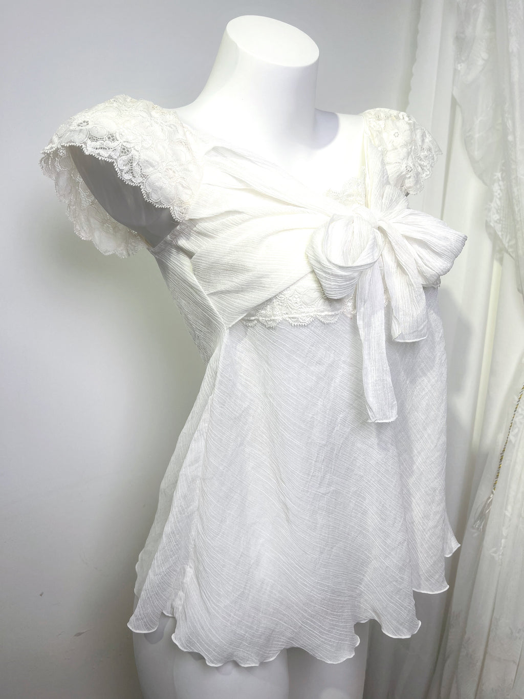 [06D102S] Buttercream Layers & Ruffle Set