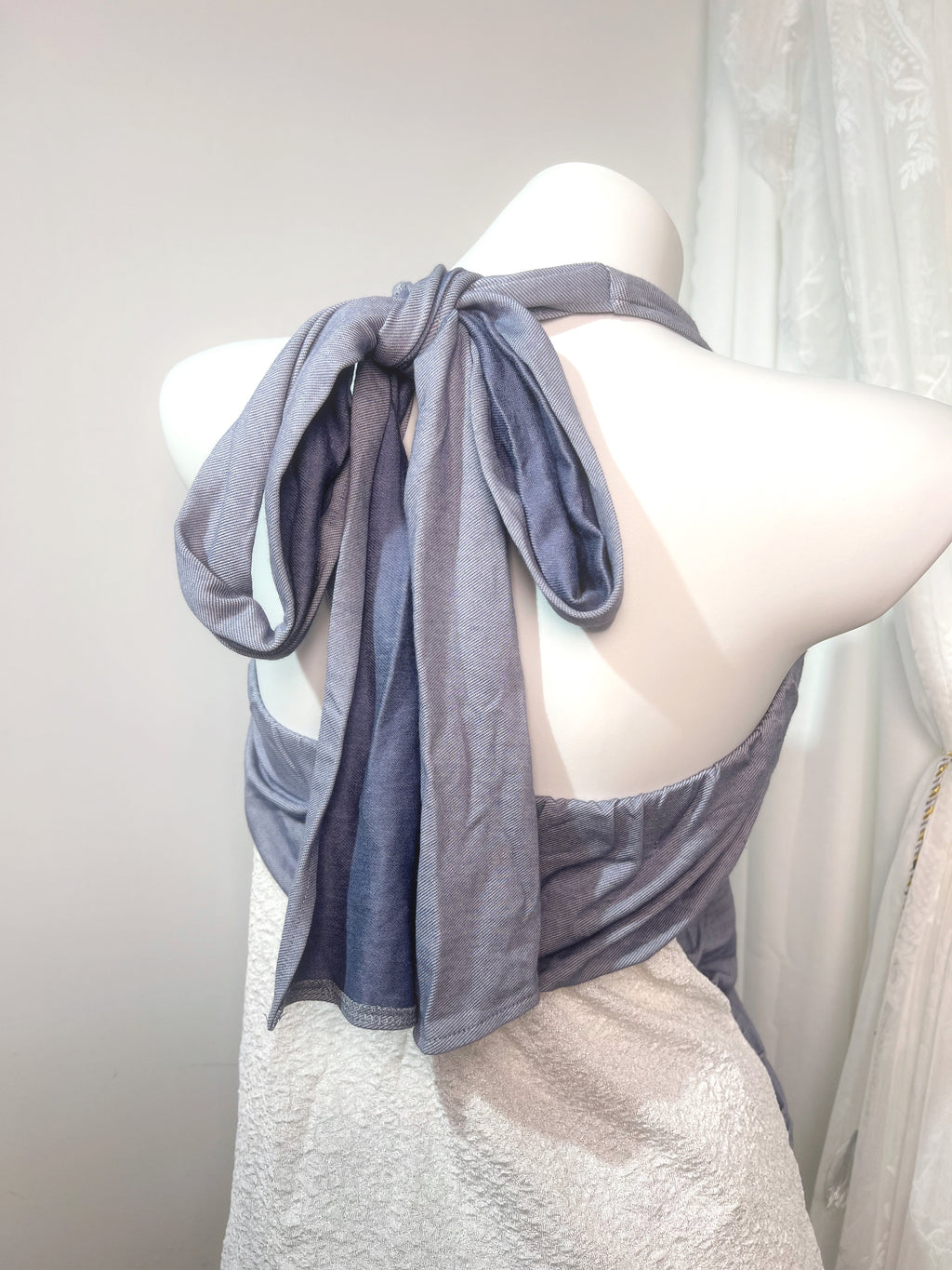 [06D101S] Cloud Layer Halter Set