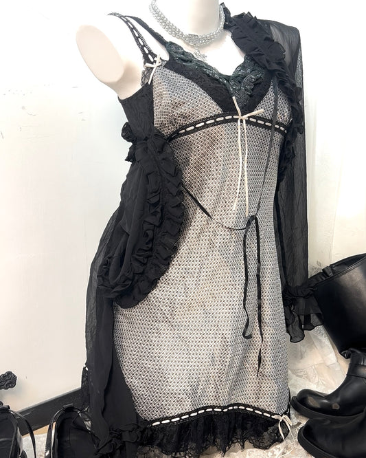 Monochrome Lace Ribbon Slip
