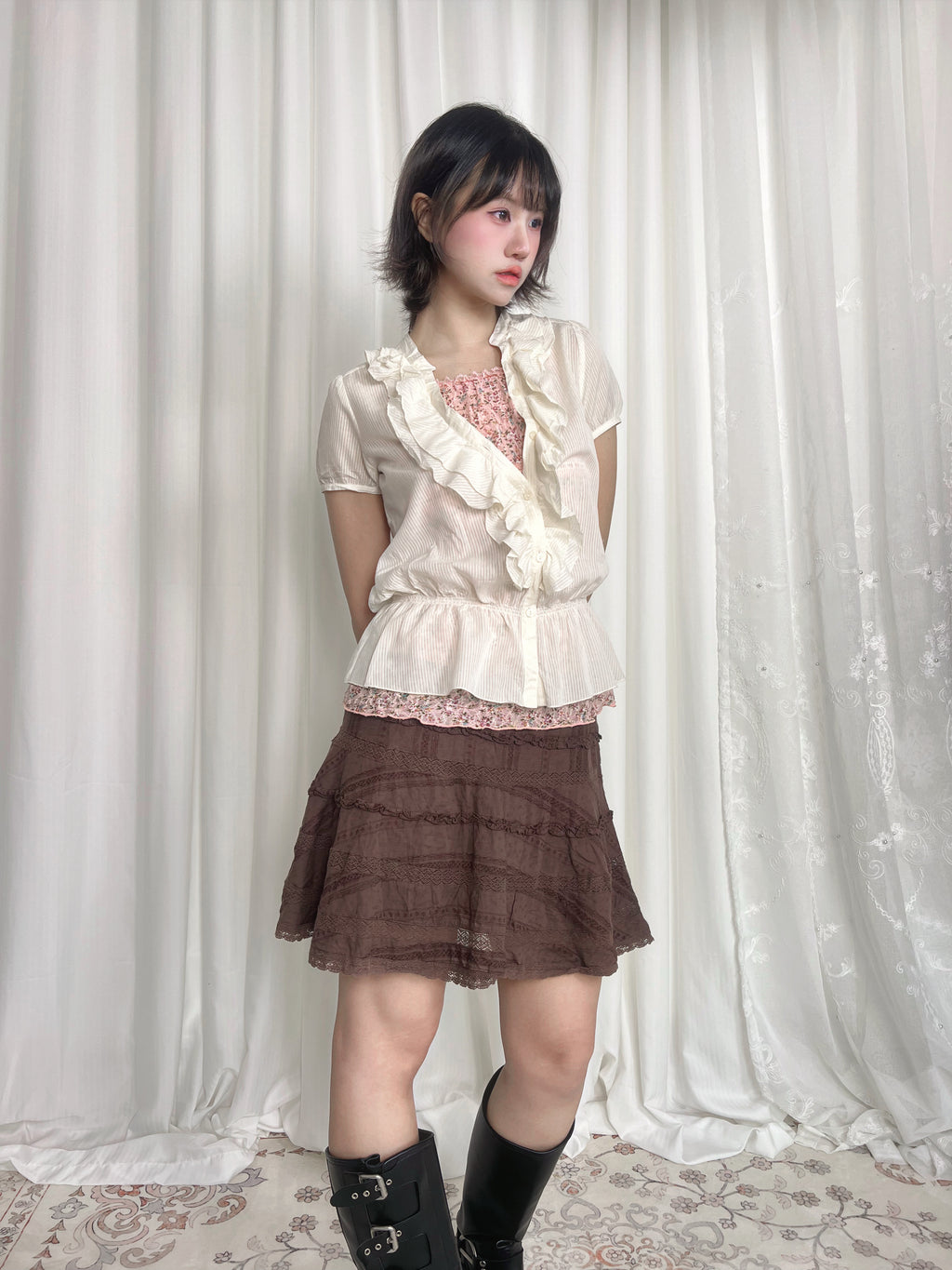 [06D103S] Hachi’s Strawberry Choco Set